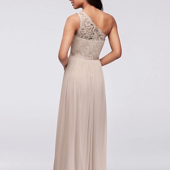 NWT'S David's Bridal champage One Shoulder-Lace w/ Tulle Overlay Retail $179 S12 - Picture 2 of 6